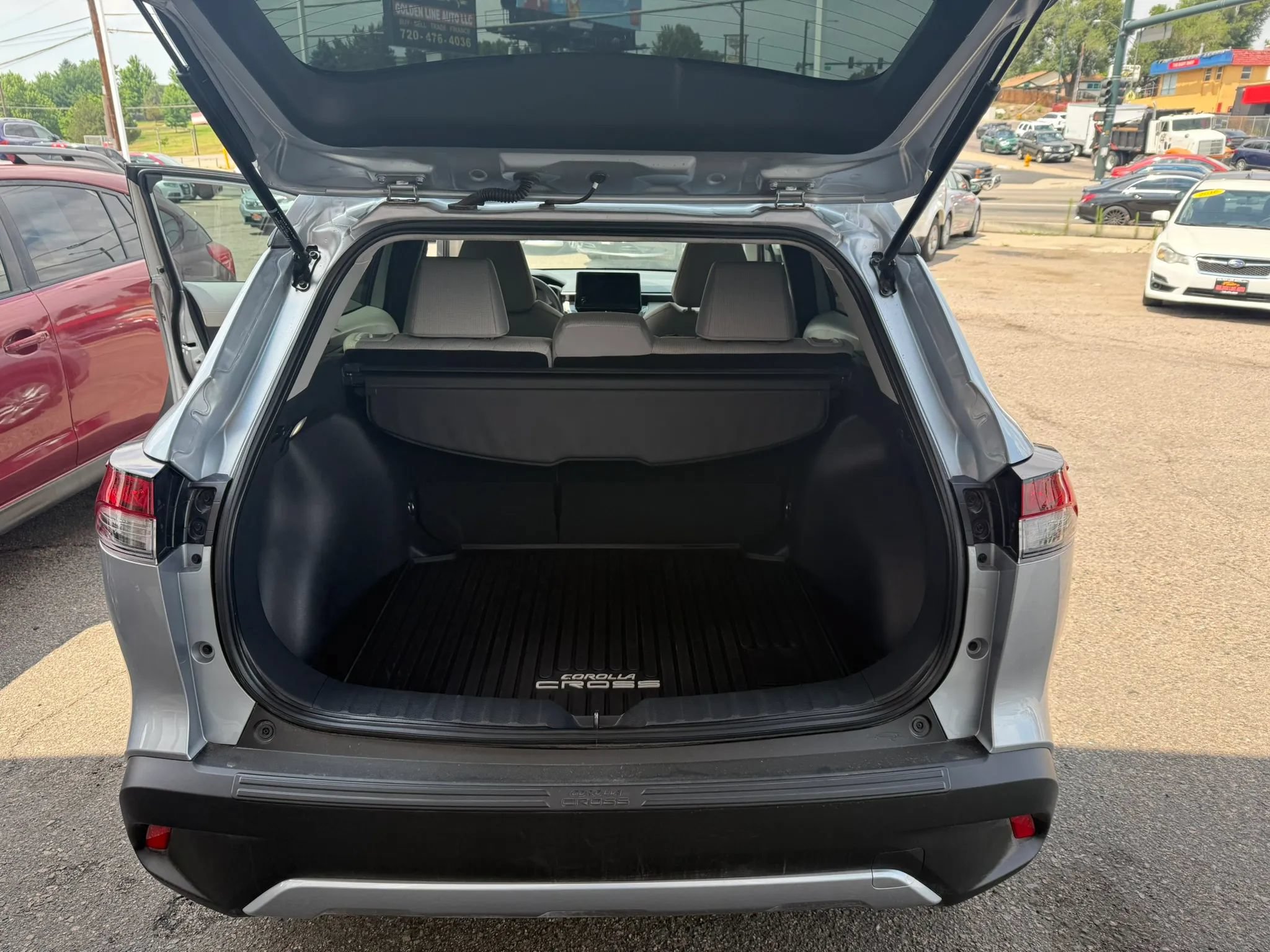 Used 2026 Toyota Corolla Cross LE FWD image 28