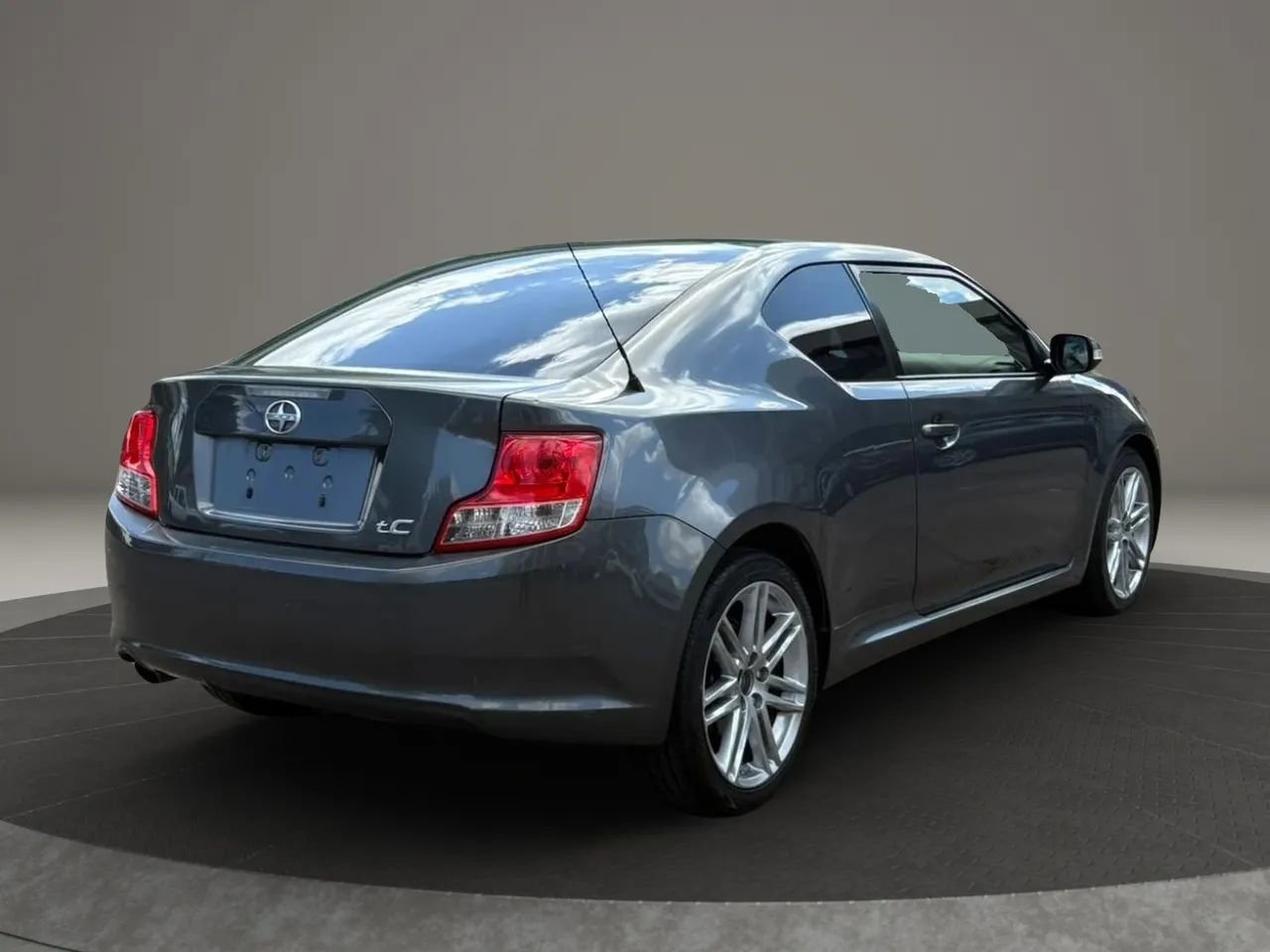 Used 2013 Scion tC FWD image 6