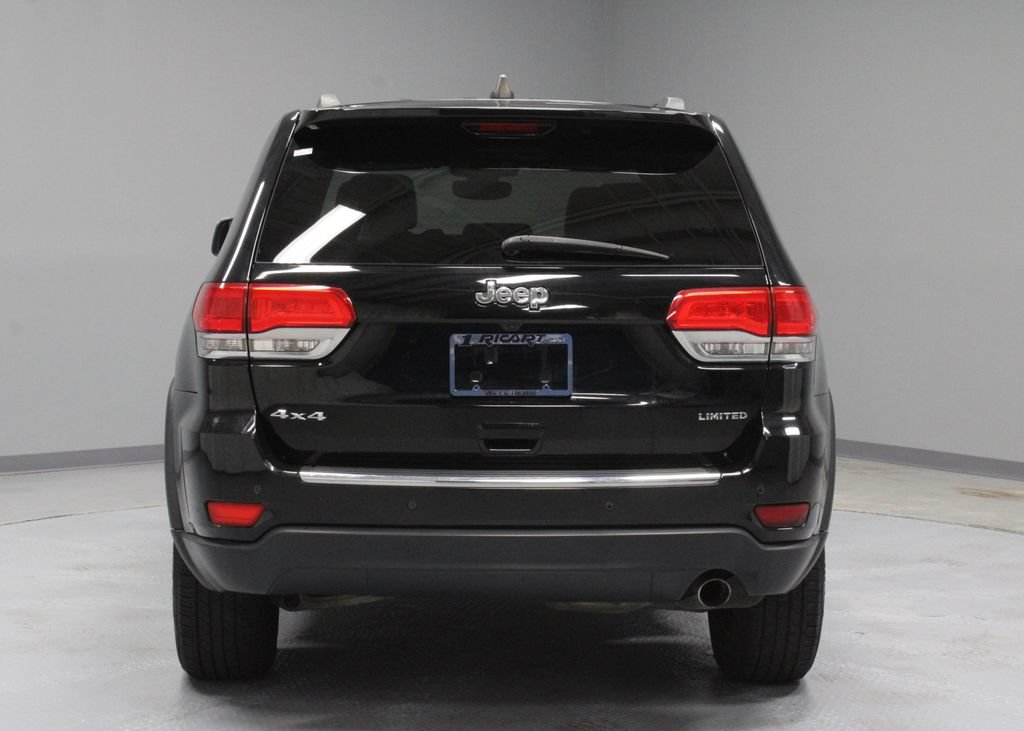 Used 2017 Jeep Grand Cherokee Limited w/ Luxury Group II AWD/4WD image 12