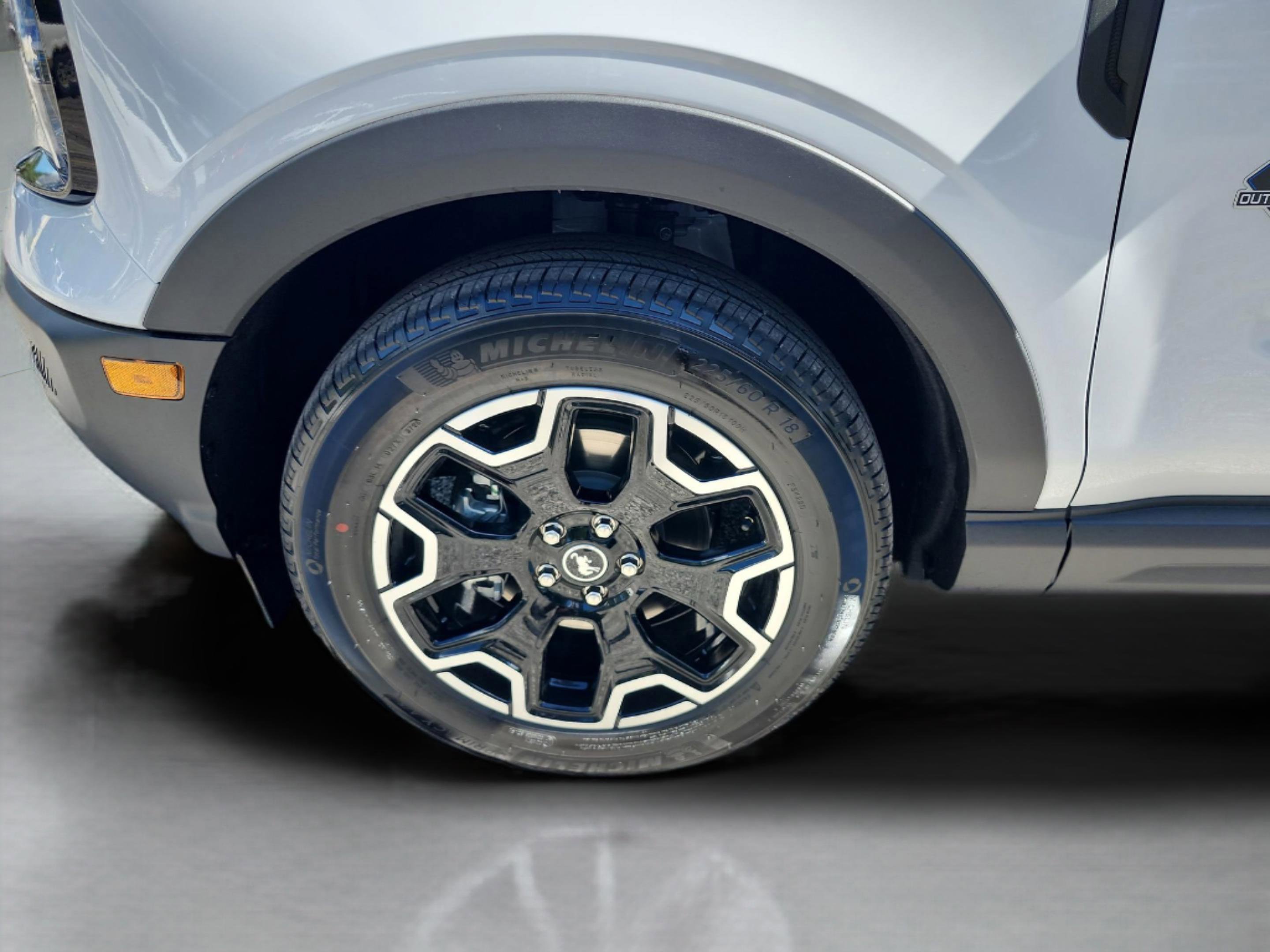 New 2025 Ford Bronco Sport Outer Banks image 25