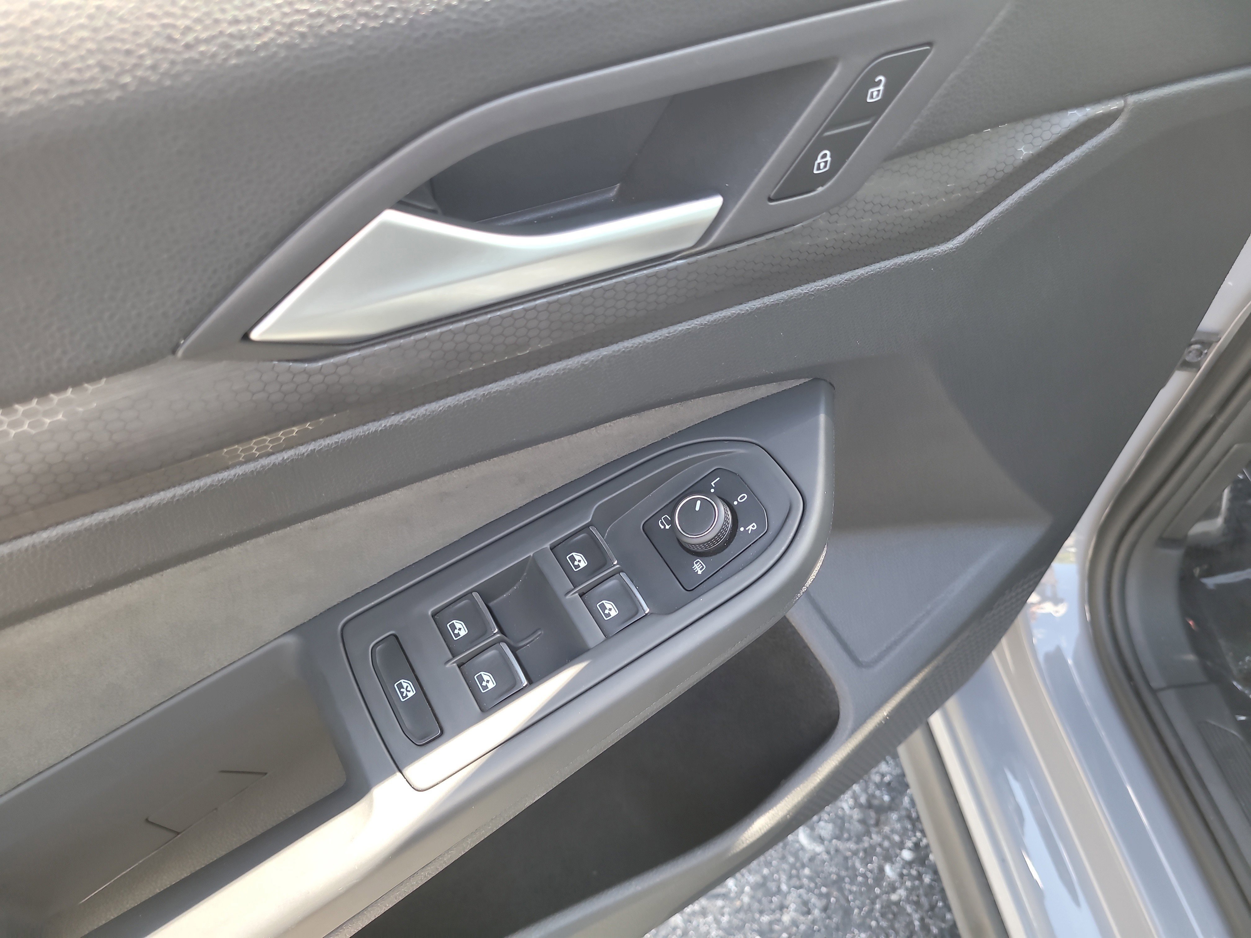 Used 2024 Volkswagen GTI S image 17