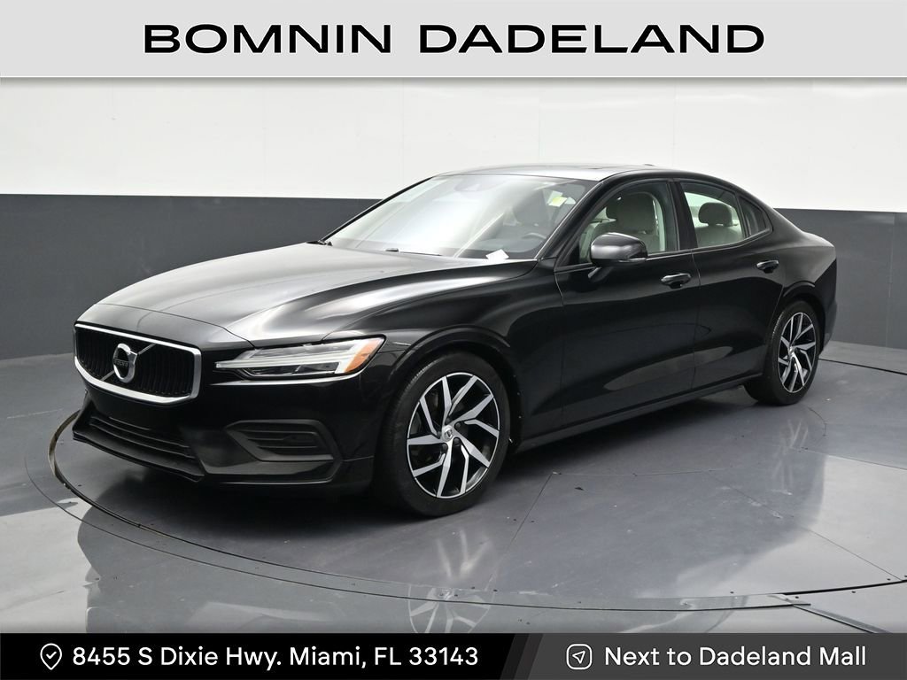 Used 2019 Volvo S60 T5 Momentum w/ Premium Package image 1