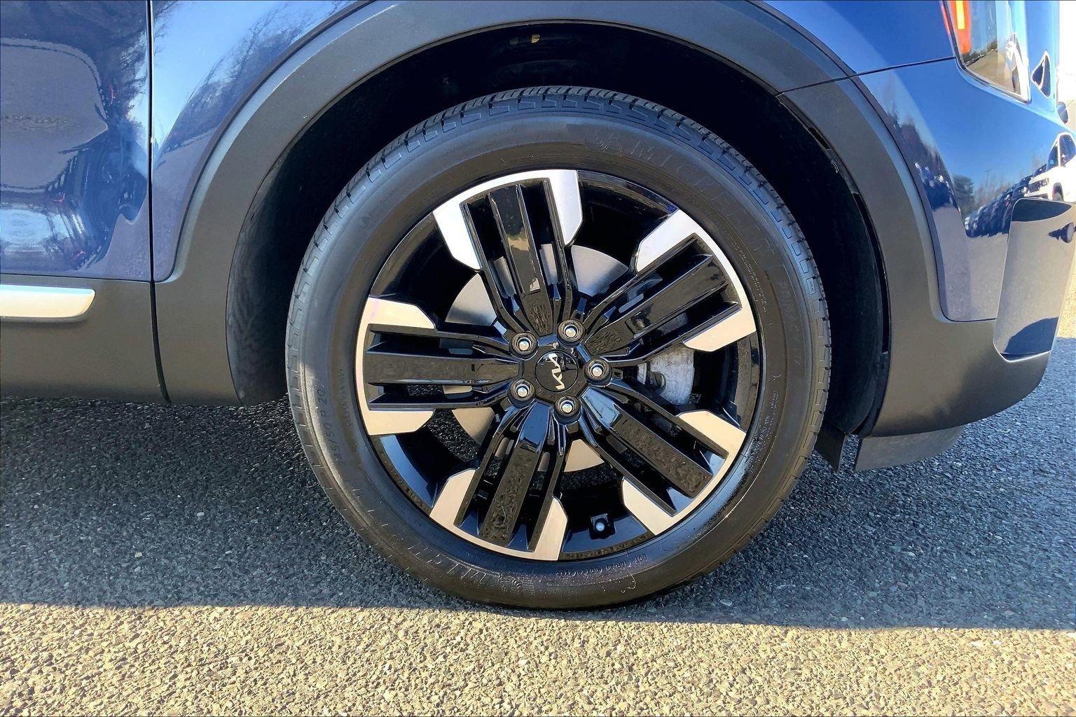 Used 2023 Kia Telluride SX image 9