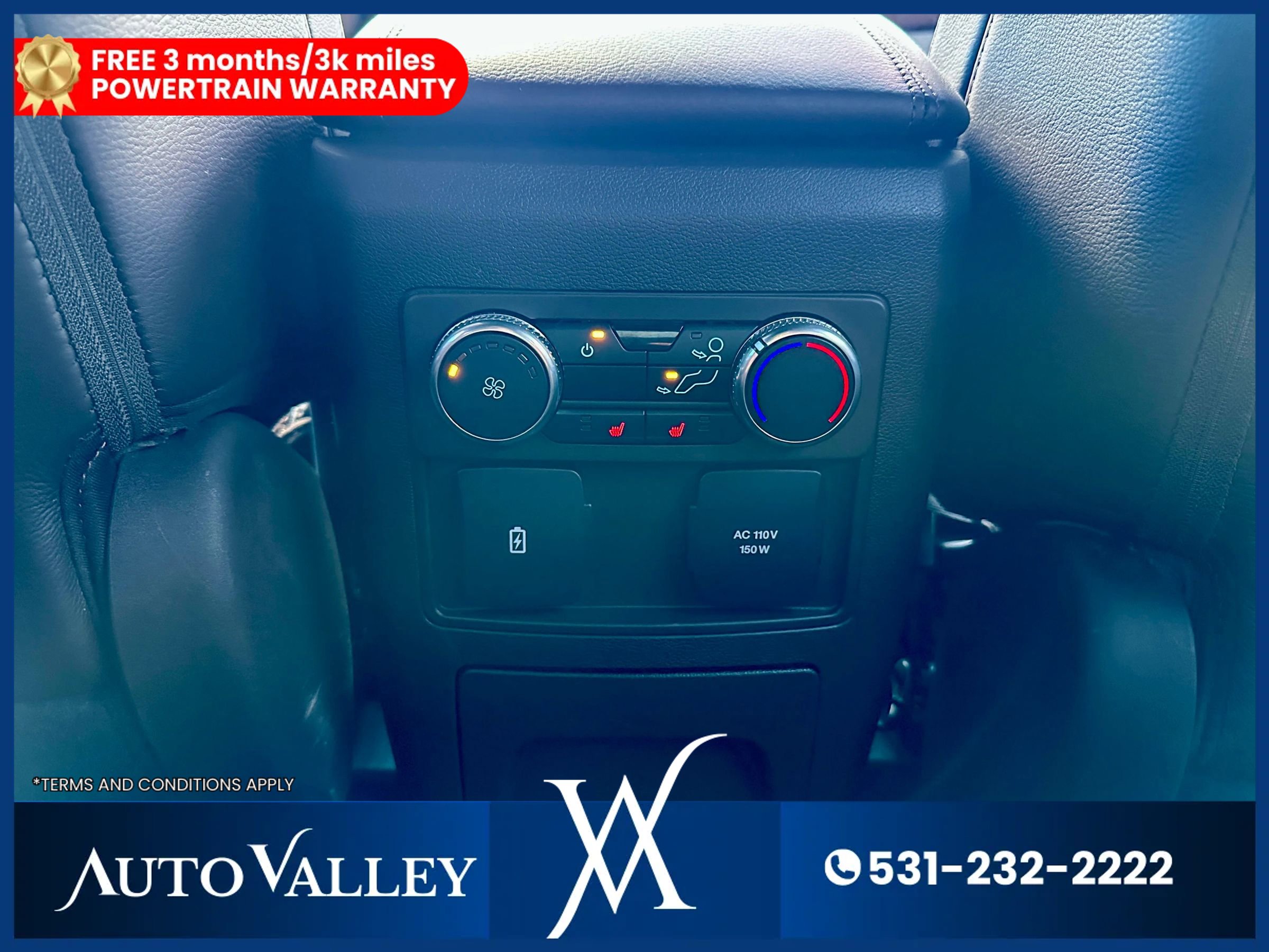 Used 2022 Ford Explorer King Ranch w/ Premium Technology Package image 49