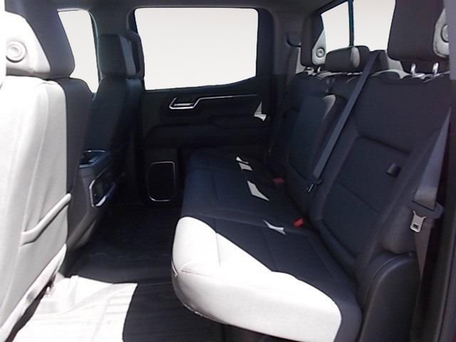 New 2025 GMC Sierra 1500 SLT image 10