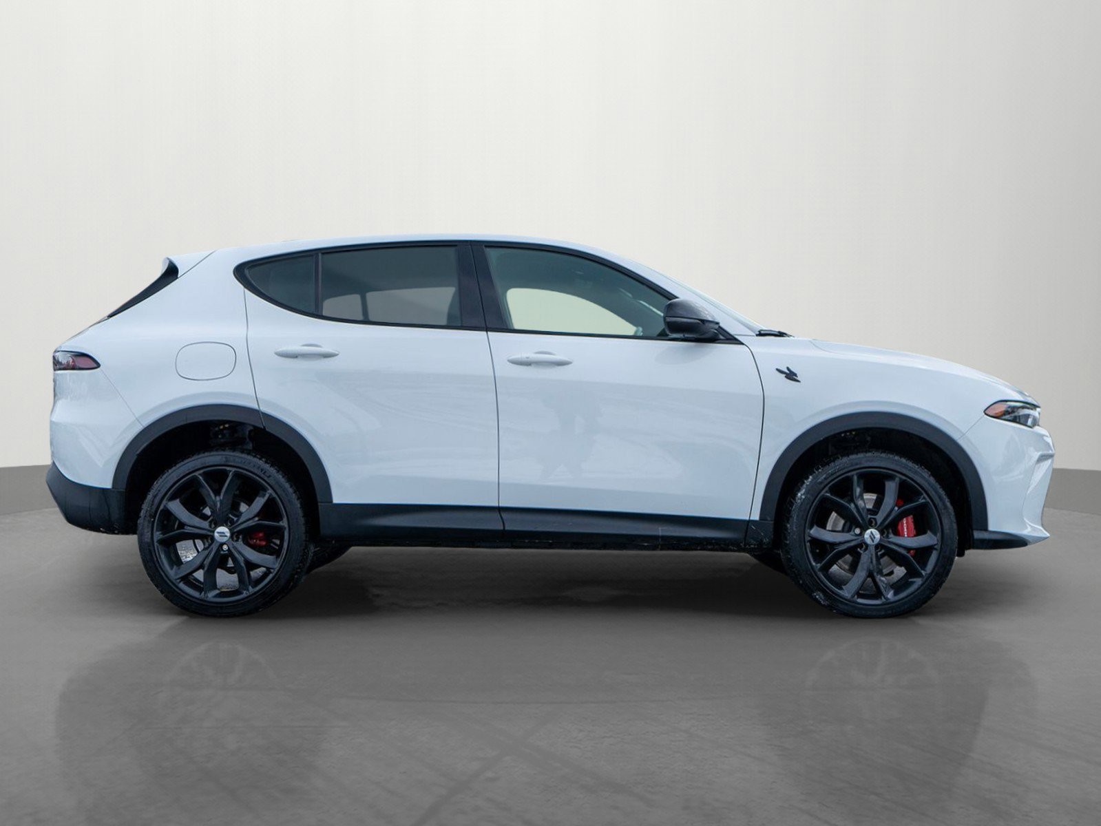 Used 2024 Dodge Hornet GT image 8