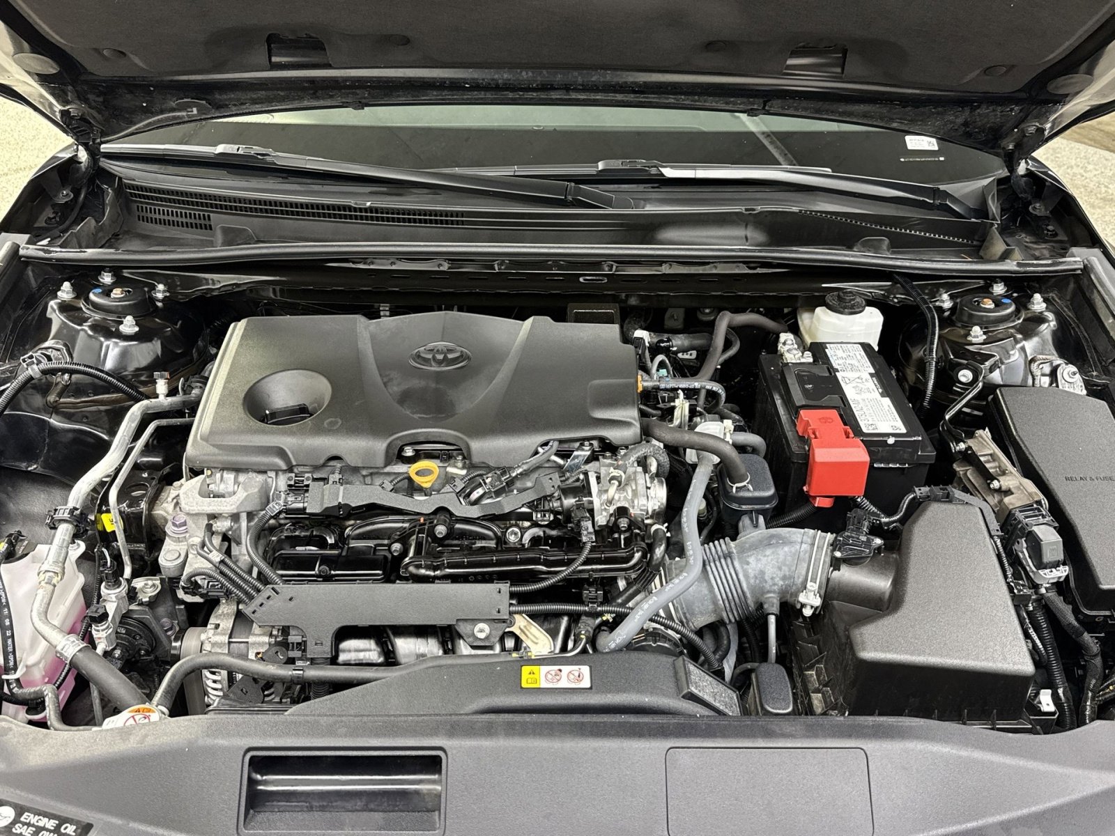 Used 2023 Toyota Camry SE image 32