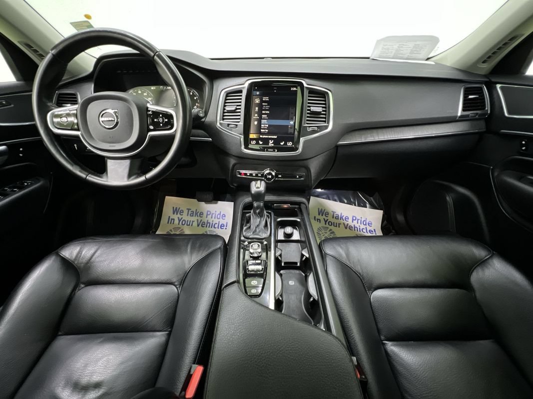 Used 2020 Volvo XC90 T6 Momentum w/ Protection Package Premier AWD/4WD image 18