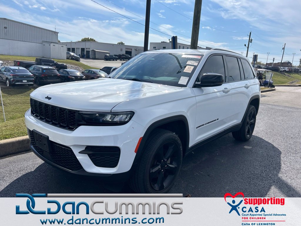 Used 2024 Jeep Grand Cherokee Altitude