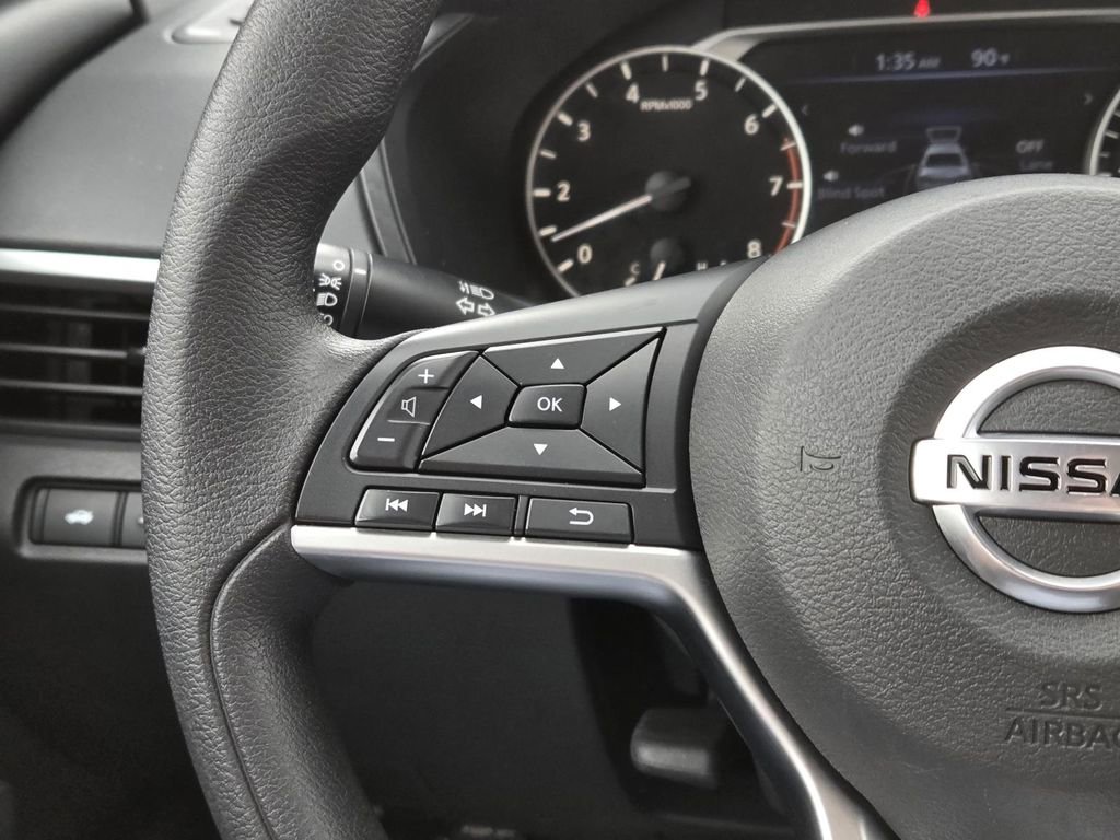 Used 2022 Nissan Altima 2.5 SV FWD image 12