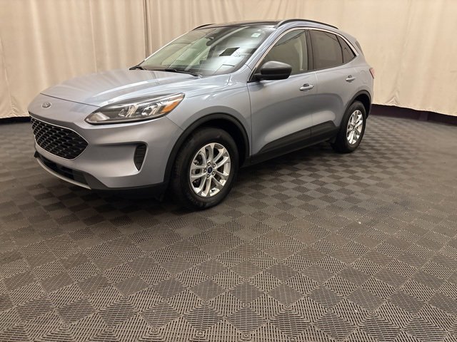 Used 2022 Ford Escape SE w/ Cold Weather Package