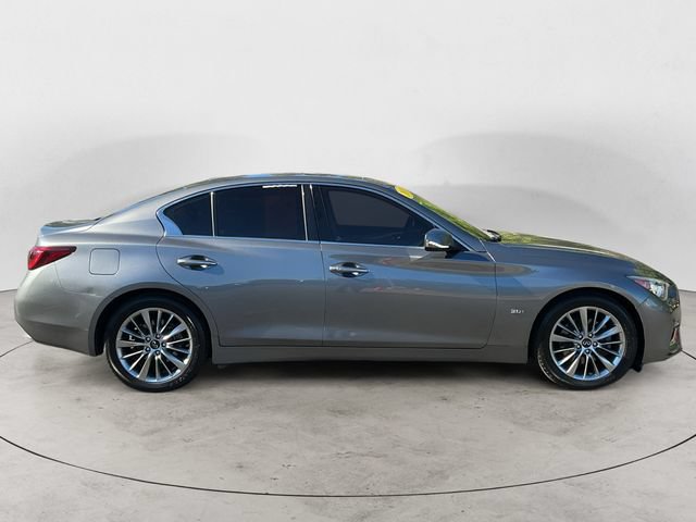 Used 2019 INFINITI Q50 Luxe w/ Essential Package (3.0T Luxe) AWD/4WD image 4