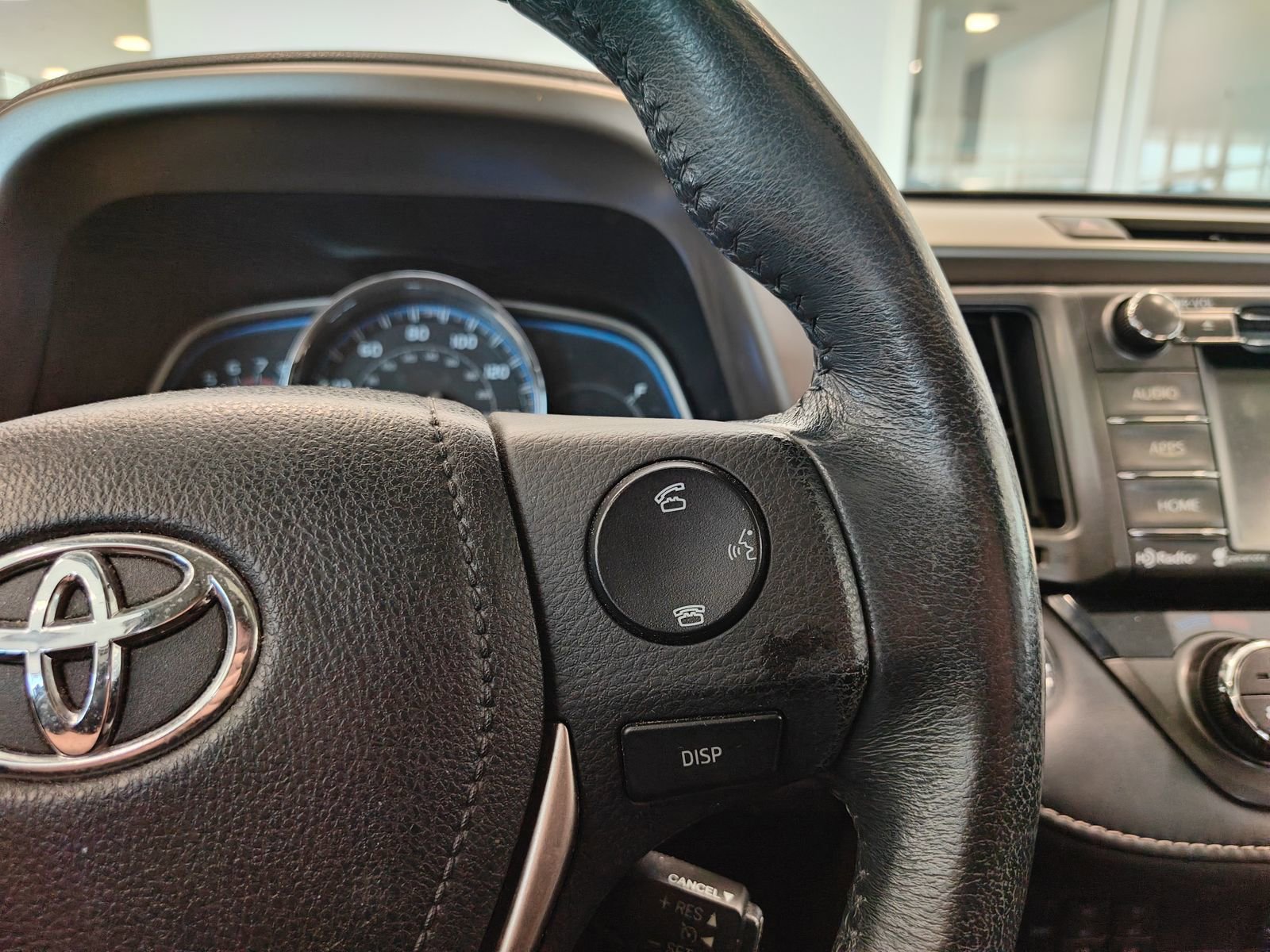 Used 2014 Toyota RAV4 Limited AWD/4WD image 11