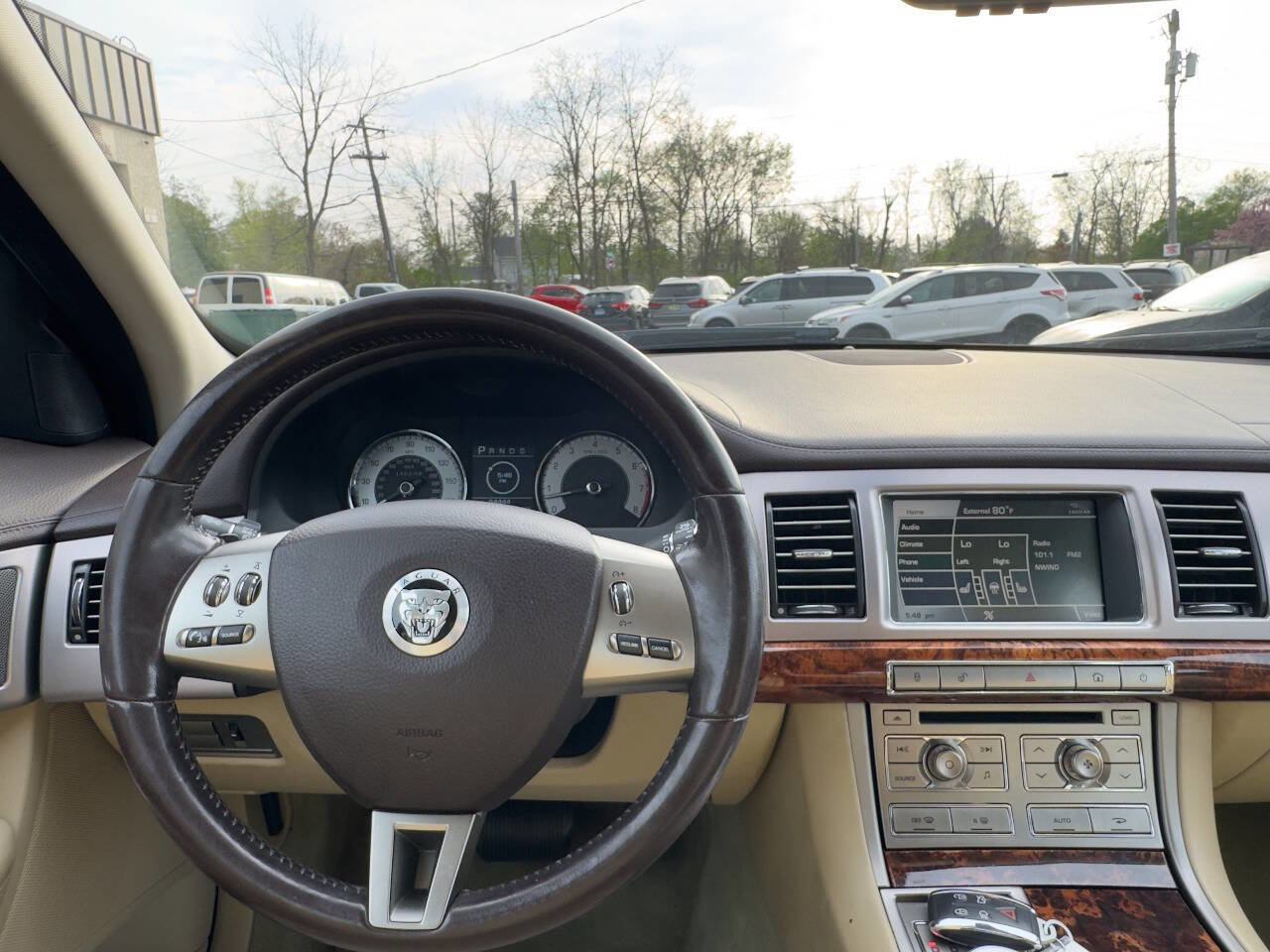 Used 2009 Jaguar XF Luxury RWD image 16