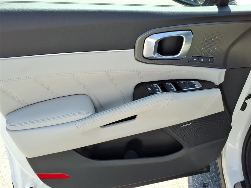 New 2026 Kia Sorento SX Prestige image 16