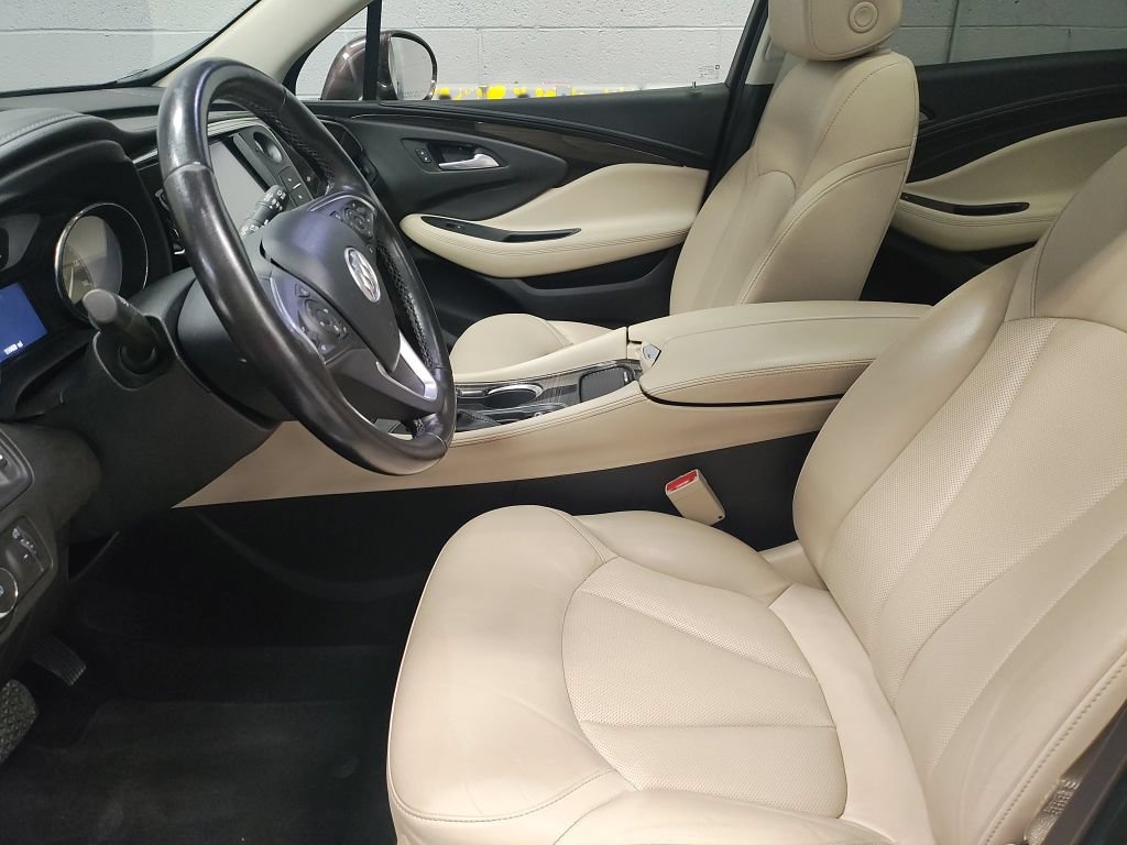 Used 2020 Buick Envision Essence w/ Experience Buick Package FWD image 22