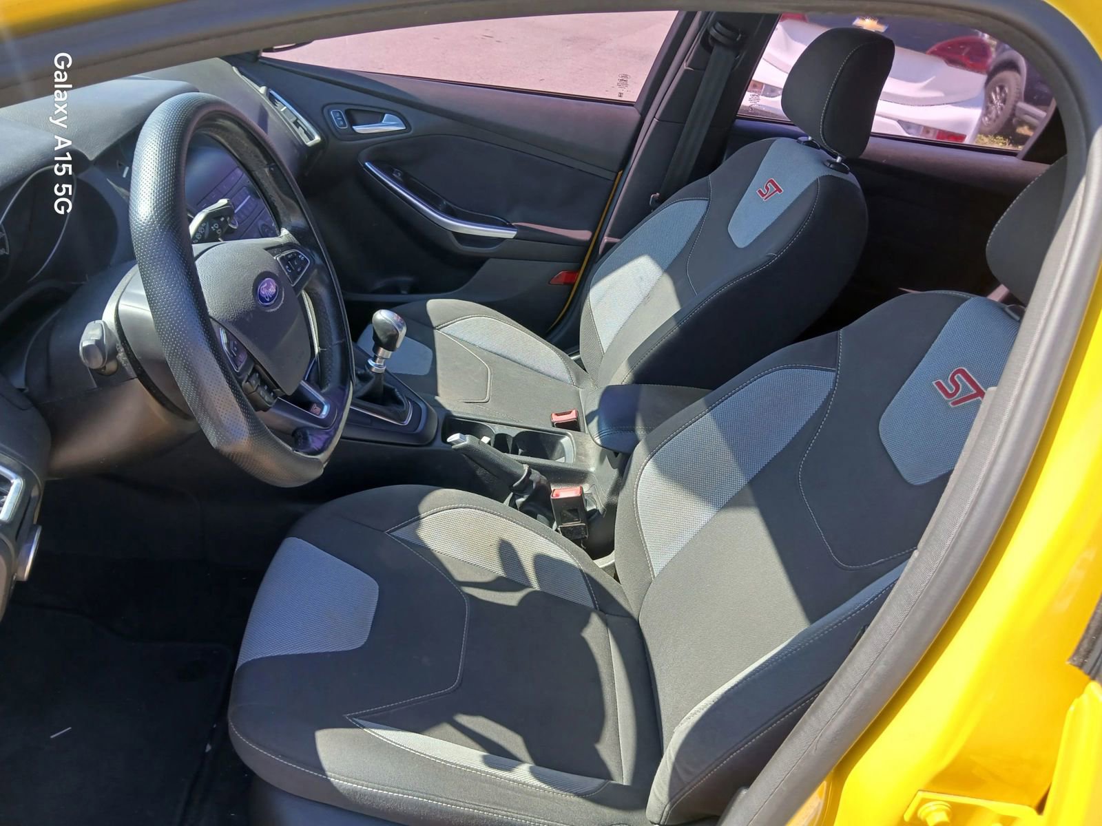Used 2018 Ford Focus ST FWD image 9