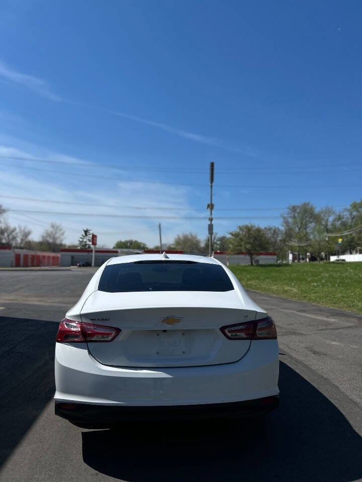Used 2020 Chevrolet Malibu LT image 5