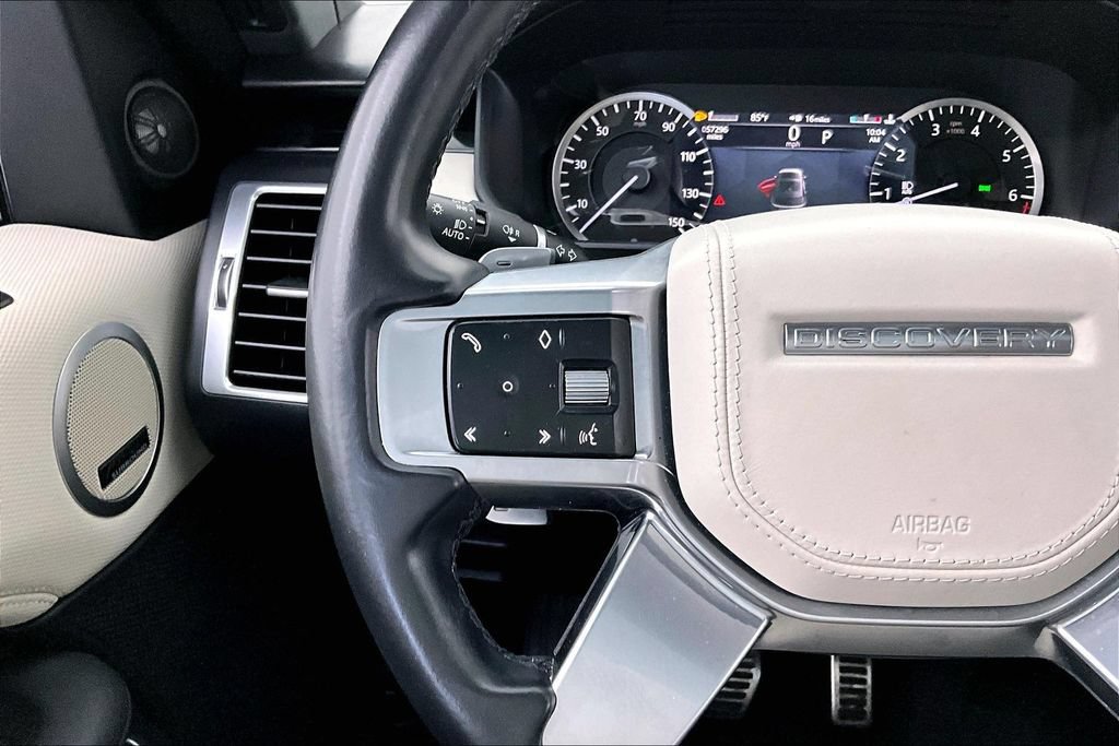 Used 2023 Land Rover Discovery HSE R-Dynamic AWD/4WD image 26