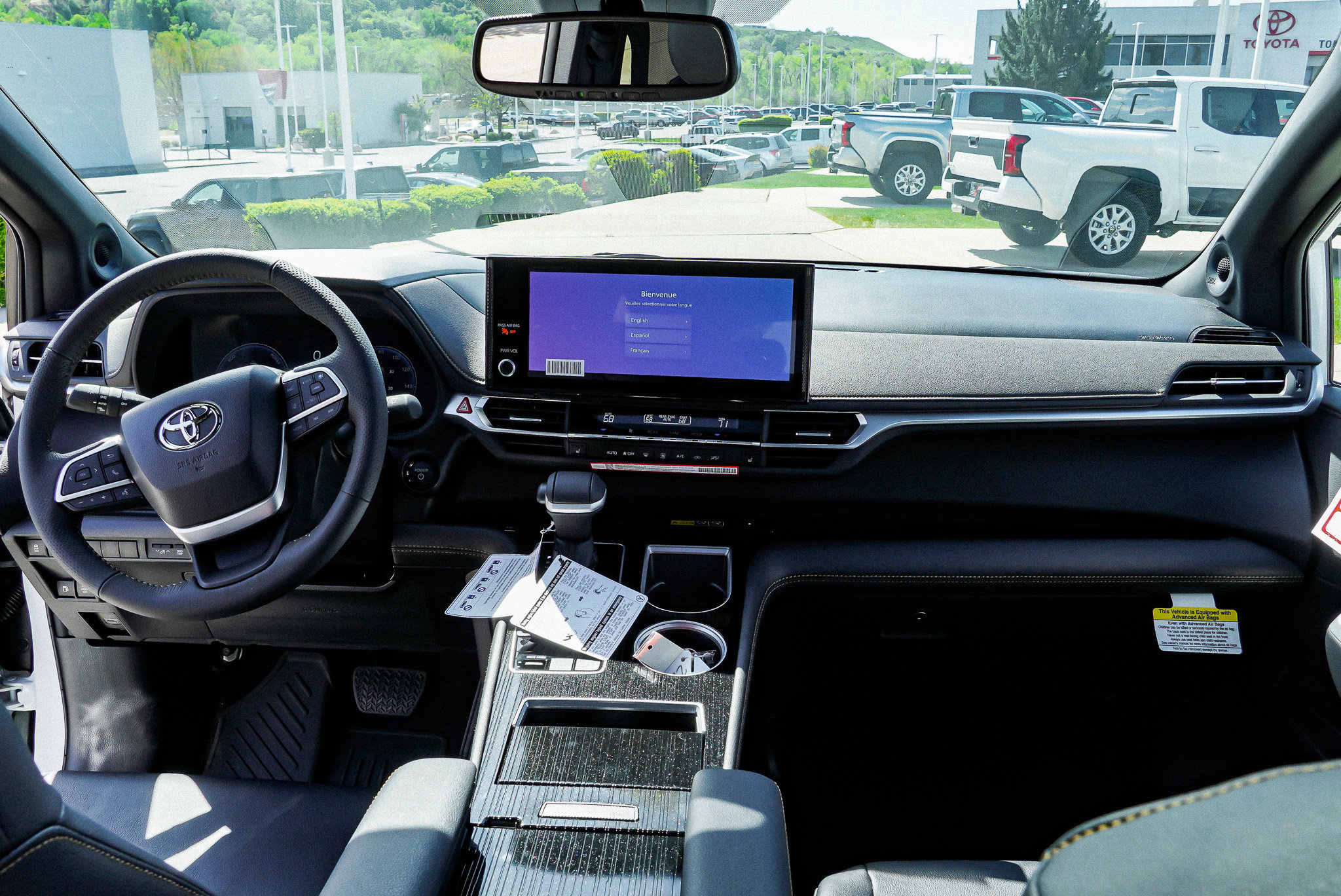 New 2026 Toyota Sienna XLE Woodland Edition AWD/4WD image 35