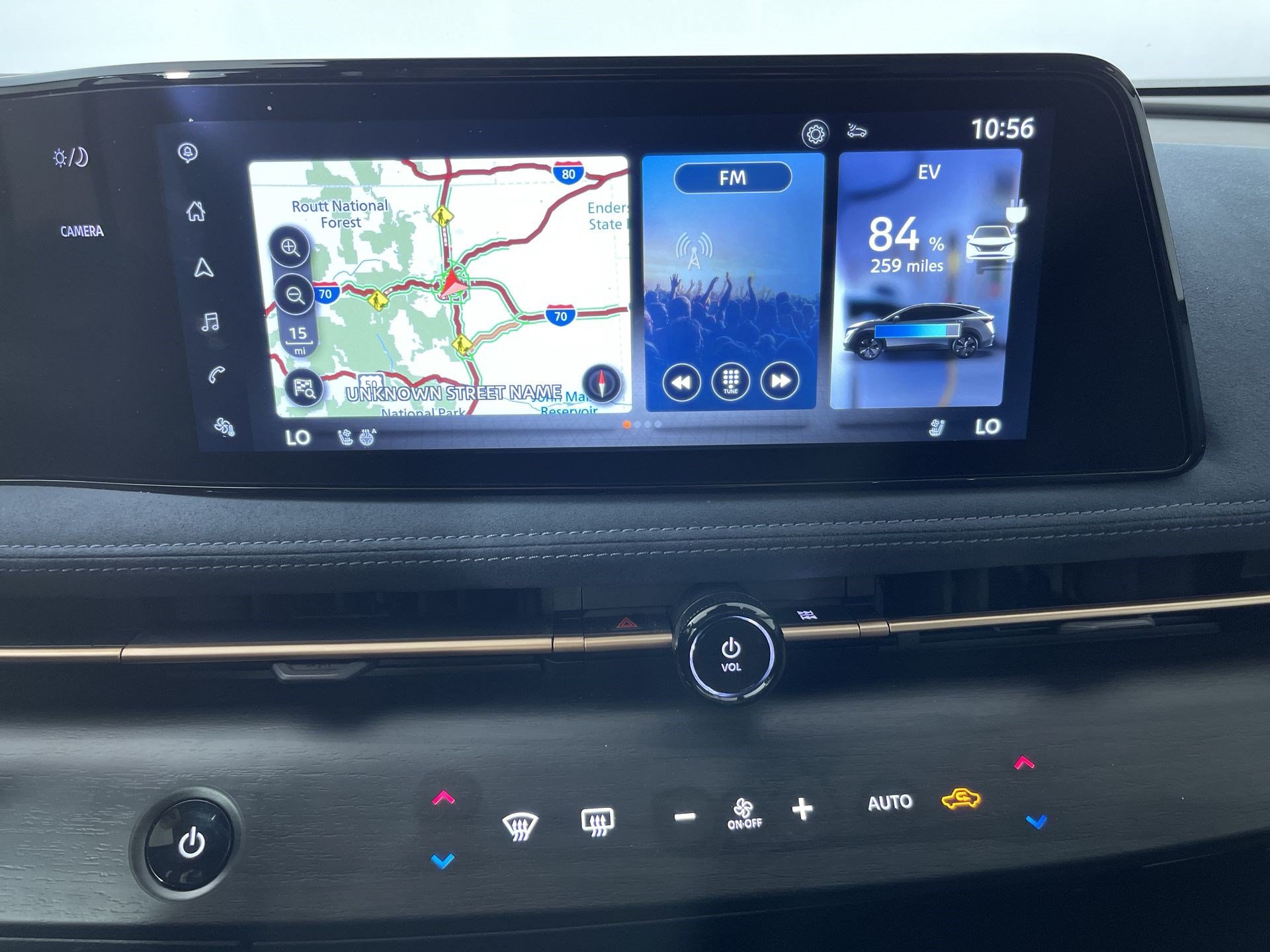 Certified 2024 Nissan Ariya AWD image 18