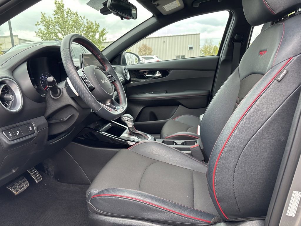 Certified 2023 Kia Forte GT FWD image 9