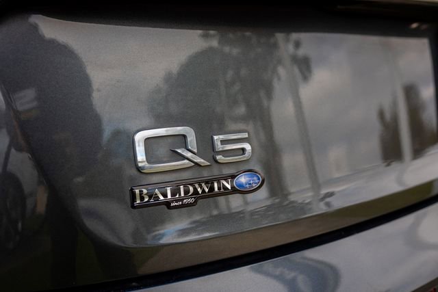 Used 2022 Audi Q5 2.0T Premium w/ Convenience Package image 11