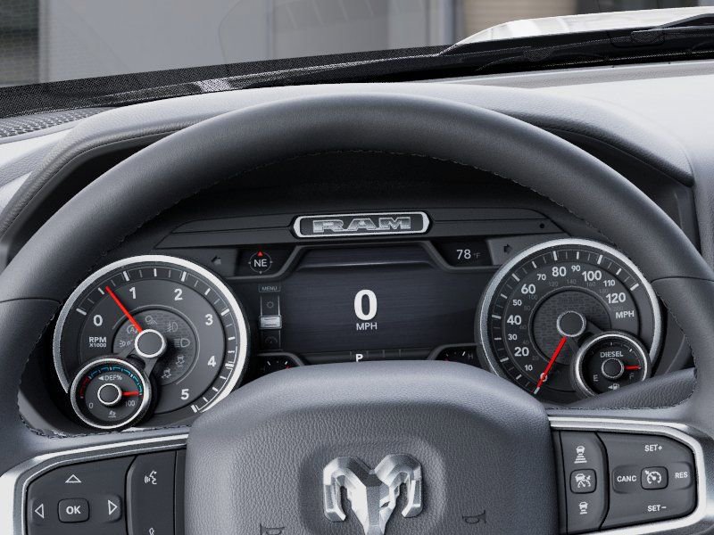 New 2025 RAM 2500 Big Horn AWD/4WD image 17