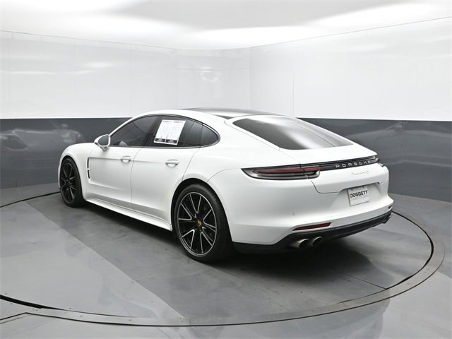Used 2018 Porsche Panamera 4S image 5