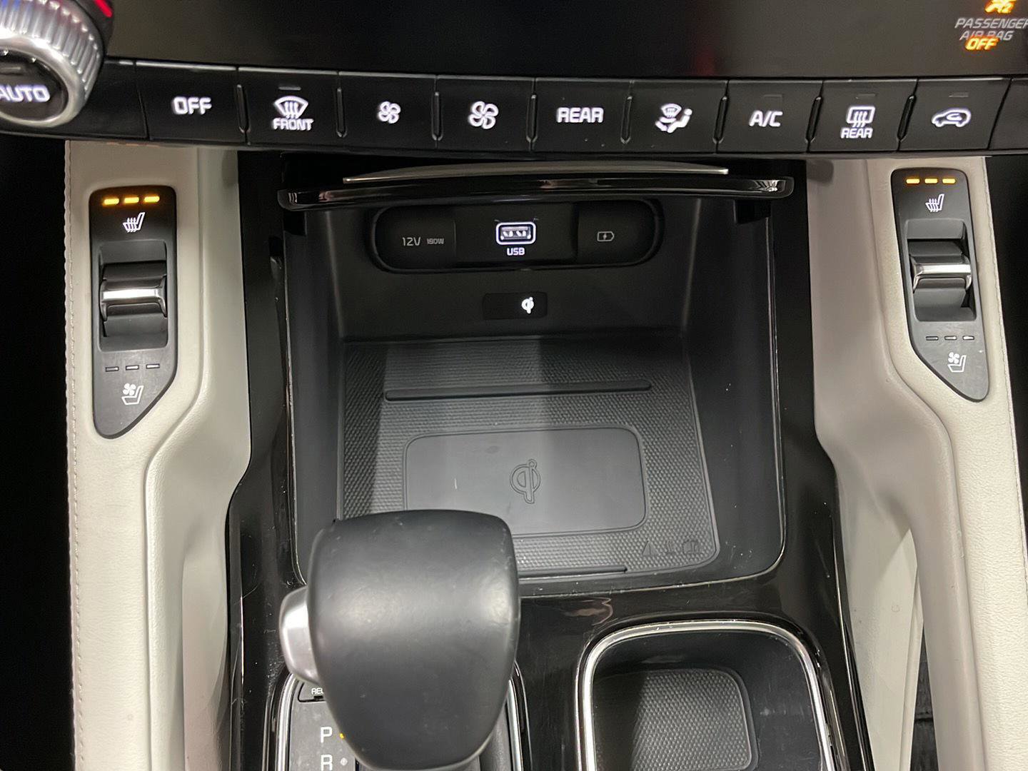 Used 2022 Kia Telluride EX w/ EX Premium Package image 20