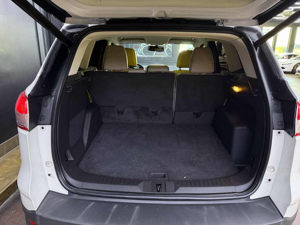 Used 2016 Ford Escape Titanium FWD image 27