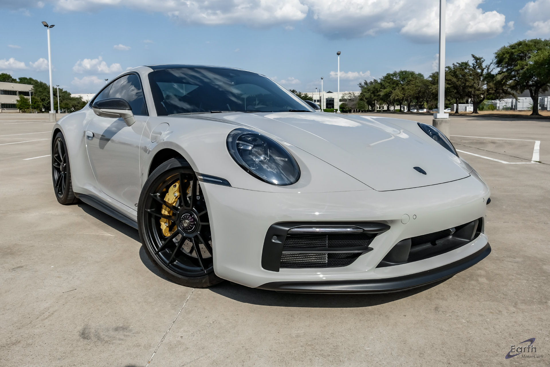 Used 2024 Porsche 911 Carrera GTS RWD image 23