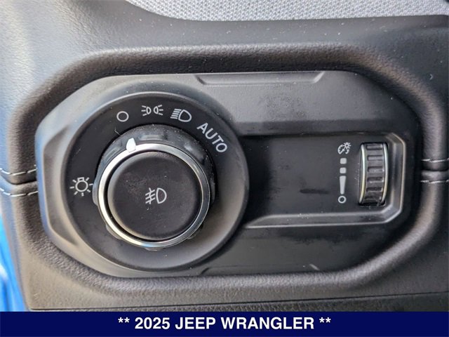 New 2025 Jeep Wrangler Sahara w/ Technology Group image 16