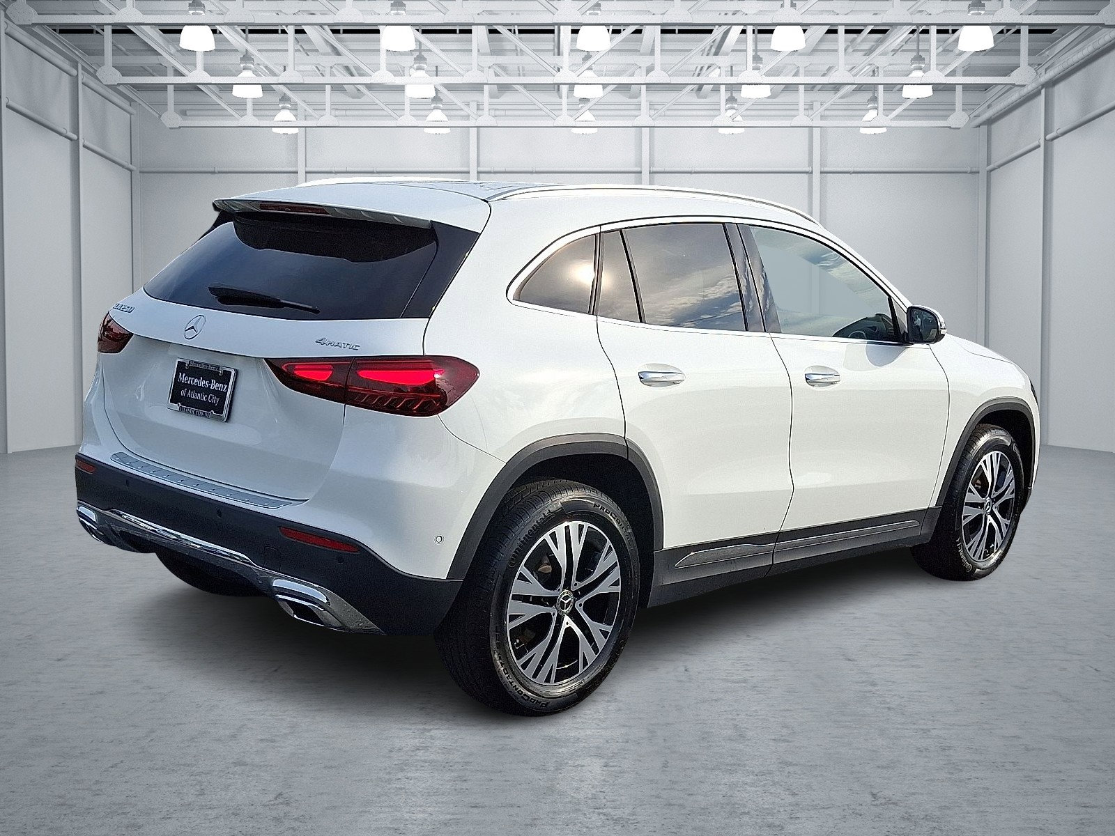 Certified 2025 Mercedes-Benz GLA 250 4MATIC image 6