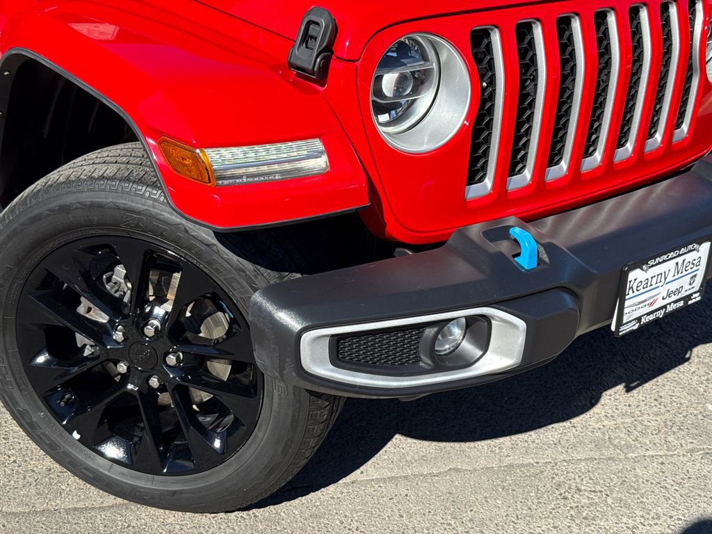 Certified 2022 Jeep Wrangler Unlimited Sahara w/ Cold Weather Group image 6