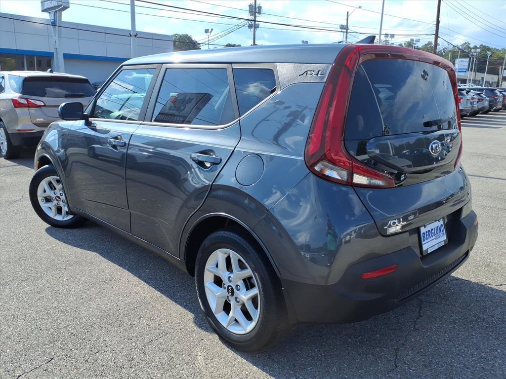 Used 2021 Kia Soul S FWD image 6