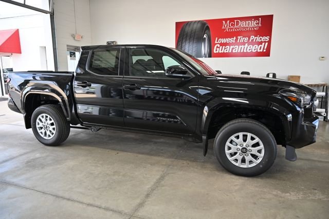 New 2026 Toyota Tacoma SR5 AWD/4WD image 4