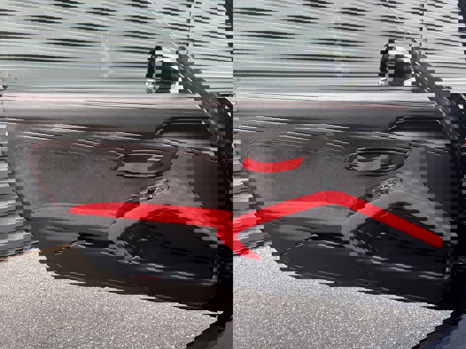 Used 2018 Porsche 911 GT2 RS image 14