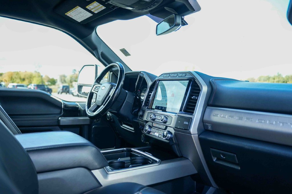 Used 2022 Ford F250 Platinum w/ Tremor Off-Road Package AWD/4WD image 13