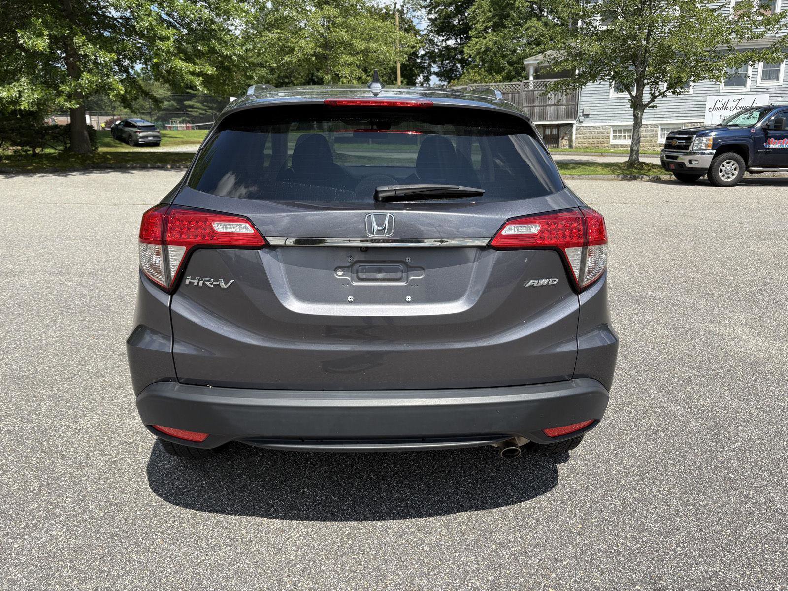 Used 2022 Honda HR-V EX image 5