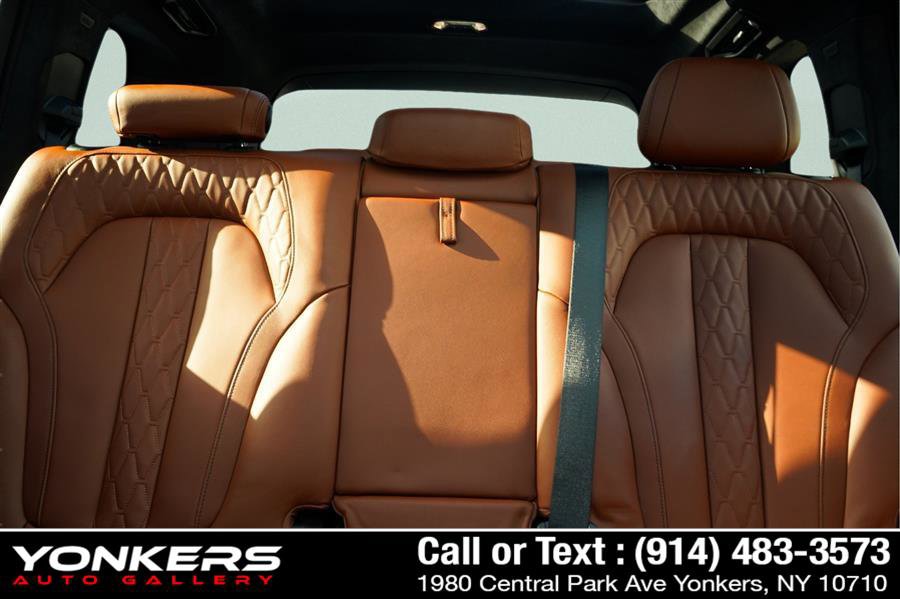 Used 2024 BMW X7 M60i w/ Executive Package image 56