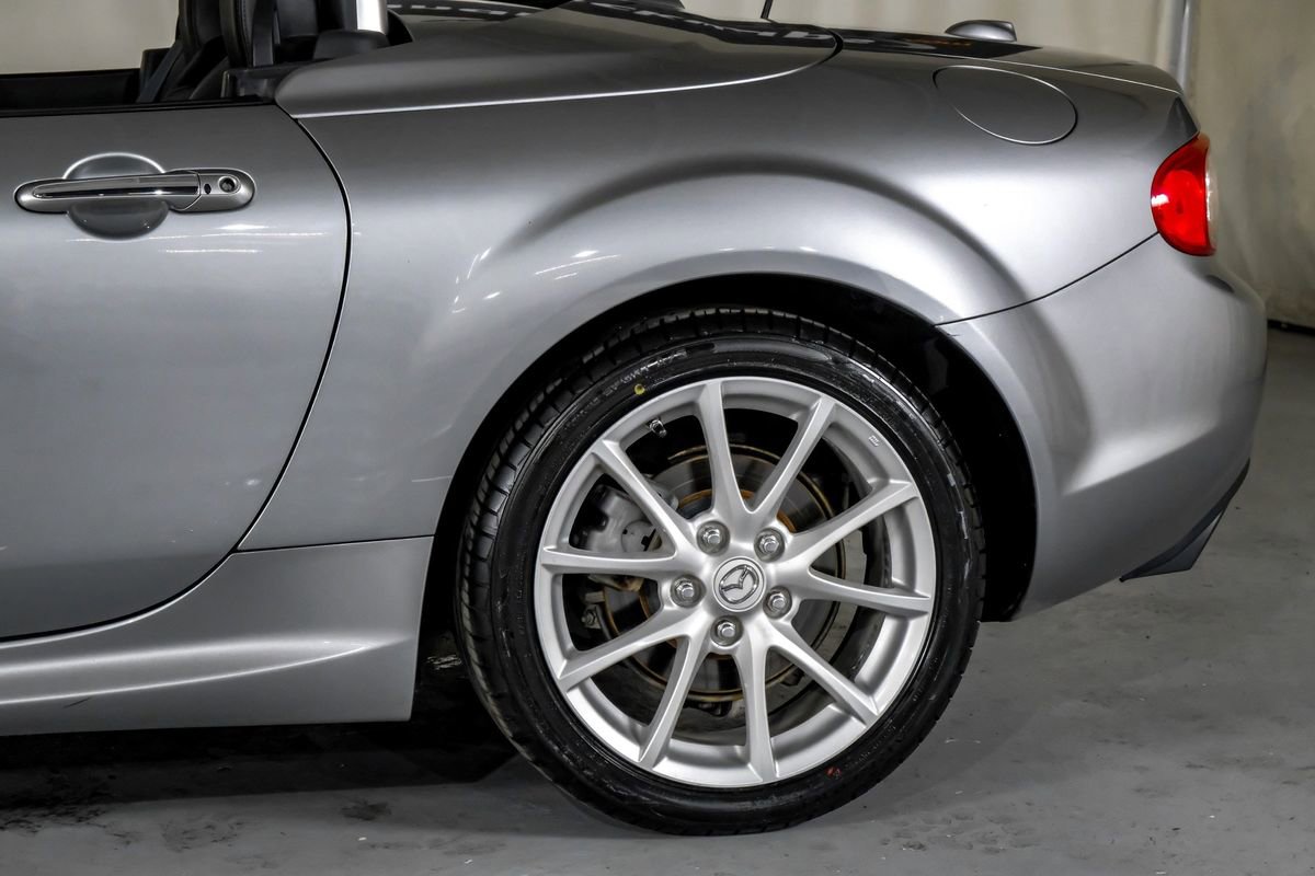 Used 2012 MAZDA MX-5 Miata Grand Touring w/ Premium Pkg image 13