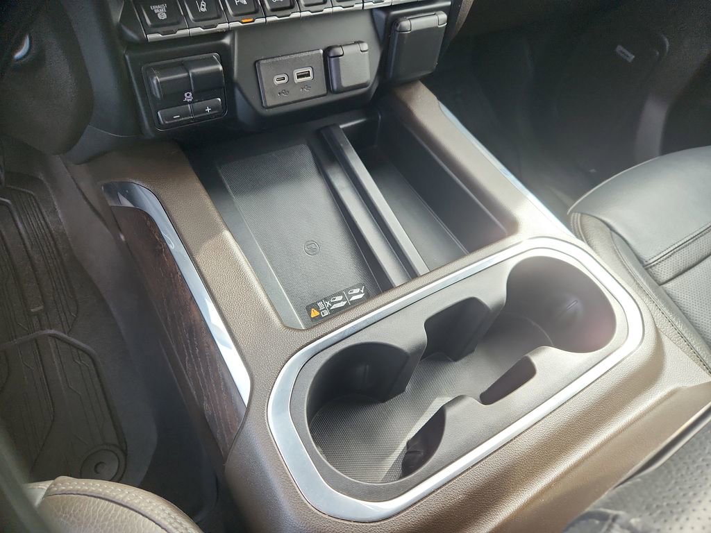 Used 2023 GMC Sierra 3500 Denali w/ Denali Ultimate Package image 25