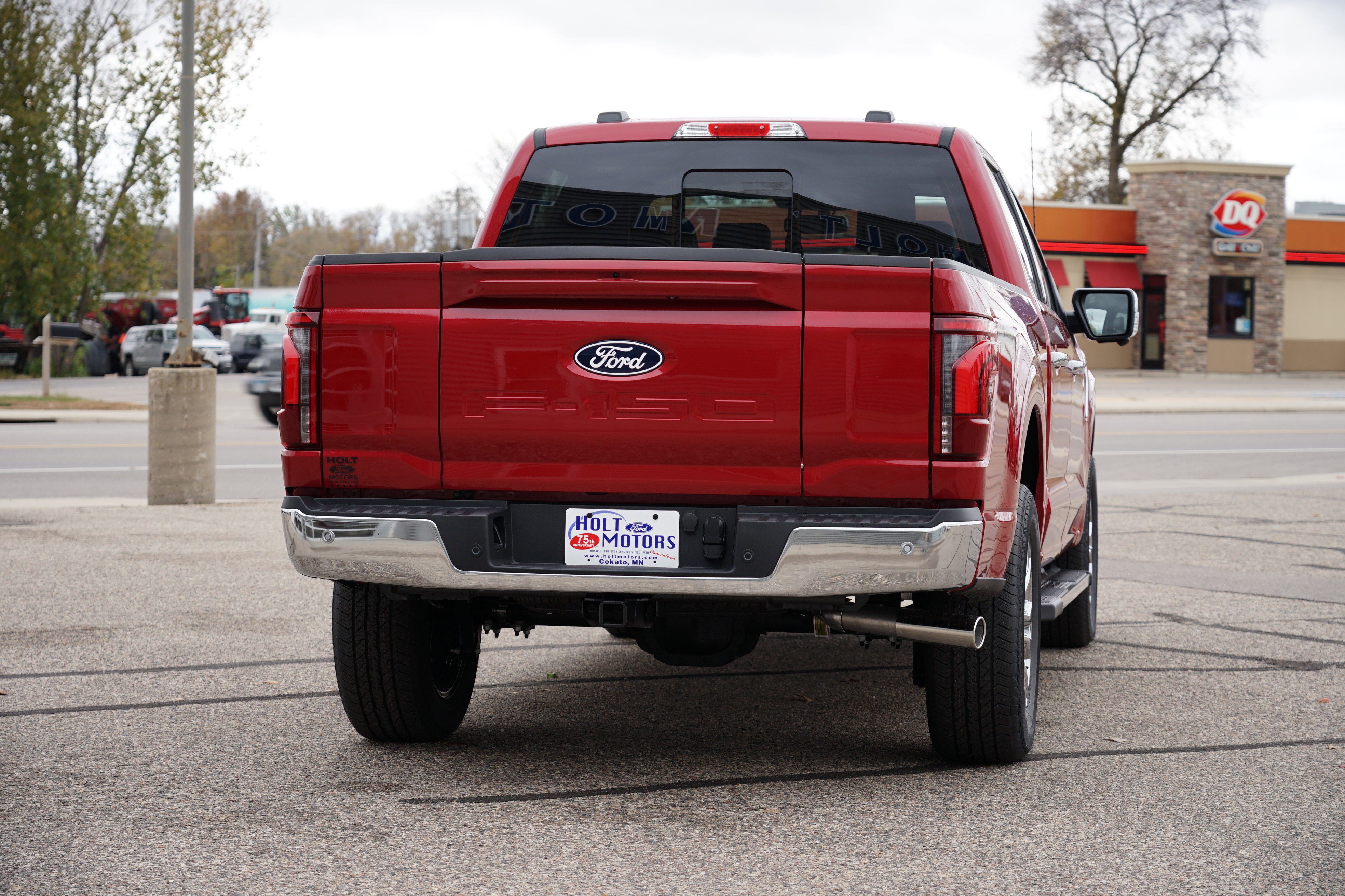 New 2025 Ford F150 Lariat w/ Equipment Group 502A High image 4