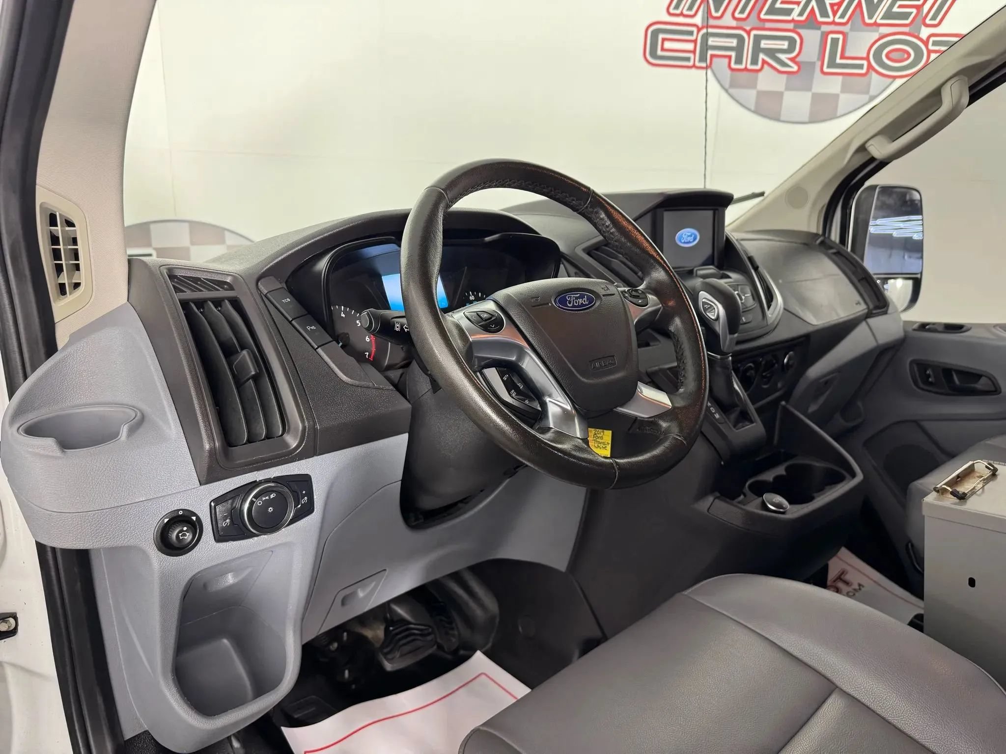 Used 2019 Ford Transit 250 148 Low Roof RWD image 10