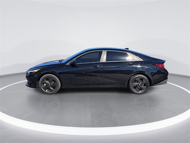 Certified 2023 Hyundai Elantra SEL w/ Cargo Package image 5