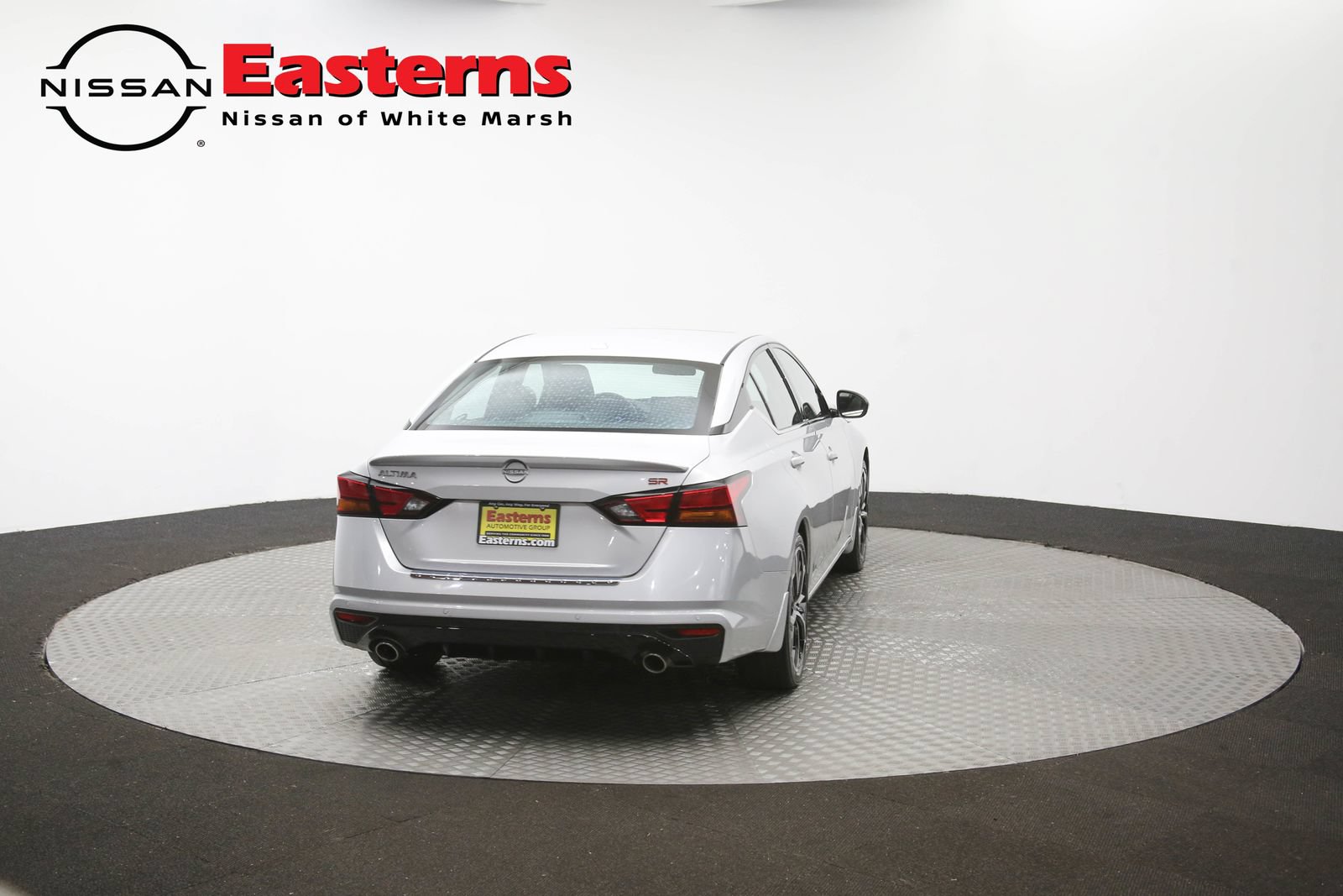 Used 2023 Nissan Altima 2.5 SR w/ SR Premium Package FWD image 37