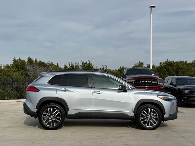 Used 2026 Toyota Corolla Cross XLE w/ Convenience Package image 6