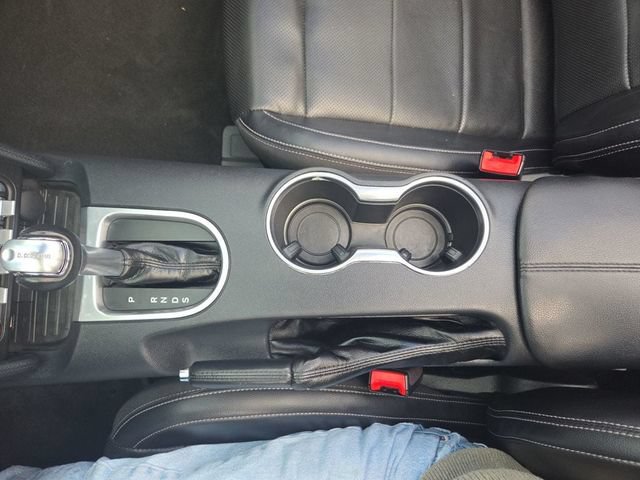 Used 2022 Ford Mustang Premium RWD image 15