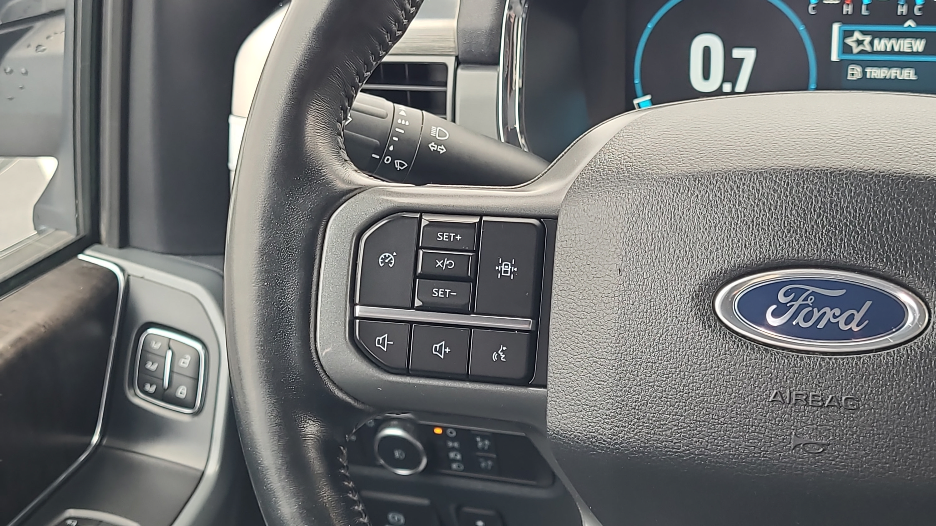 Certified 2022 Ford F150 Lariat AWD/4WD image 14